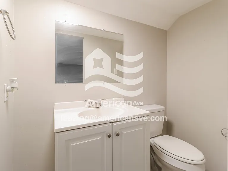541419_013_bathroom_14034828.jpg