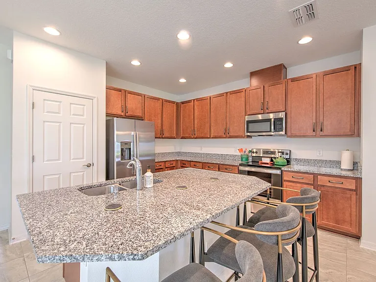 13329 Sage Hollow Ave — Photo 10