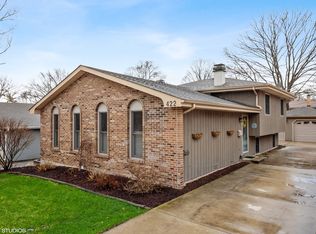422 S Williston St, Wheaton, IL
