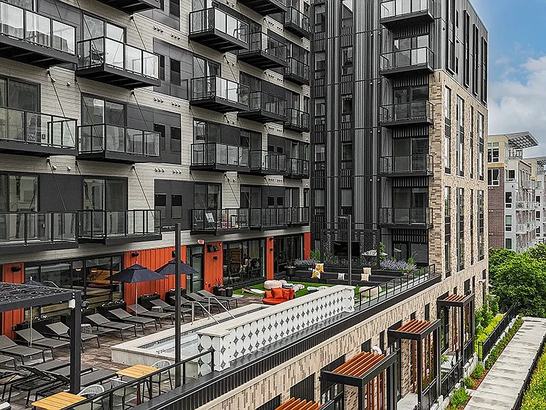 The Bohen Apartments — Photo 43