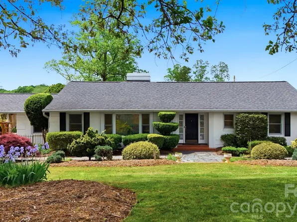 3485 Bridgeford Ln, Newton, NC 28658