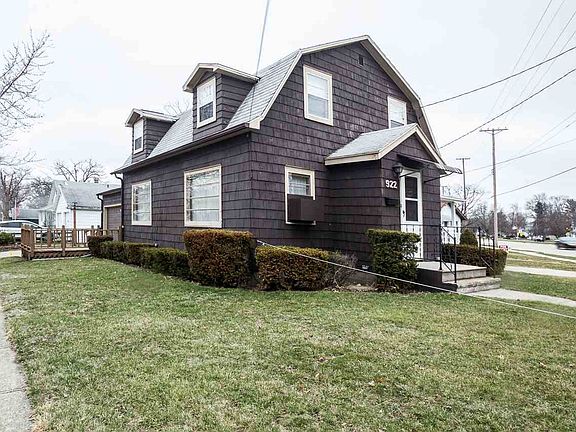 2nd image of 922 Blackhawk Blvd