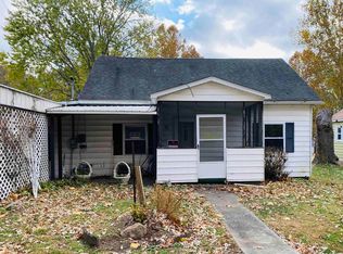 201 Pine Ave, De Soto, IL 62924