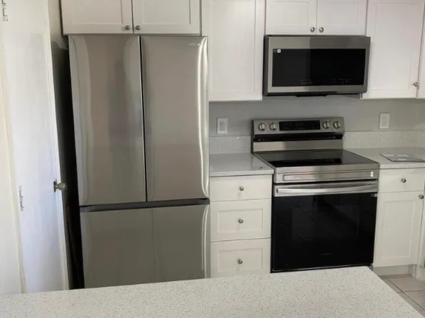 2217 Discovery Cir W, Deerfield Beach, FL 33442