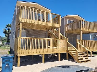 4th image of 214 W Huisache St #8