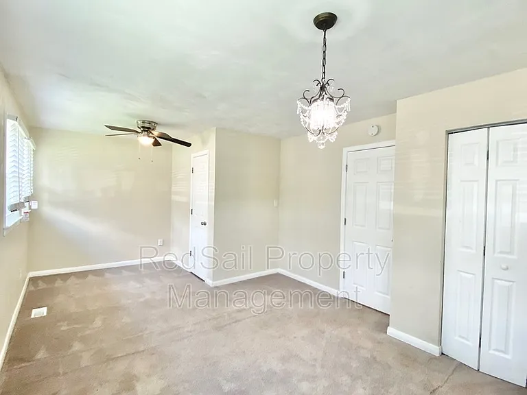 37 Pennwood Dr — Photo 11