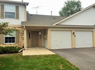 1301 N Red Oak Cir UNIT 2, Round Lake Beach, IL
