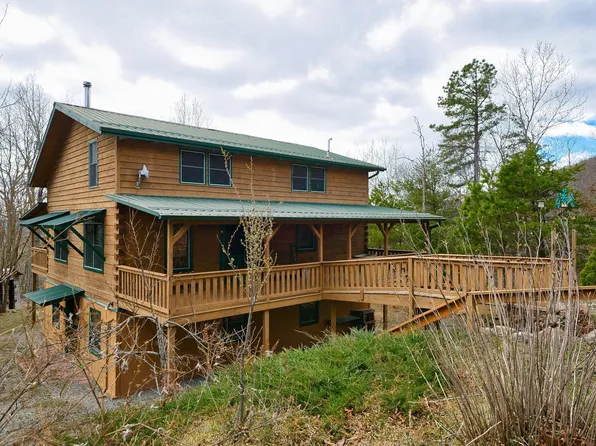 7303 Old Cloyd Rd, Dublin, VA 24084