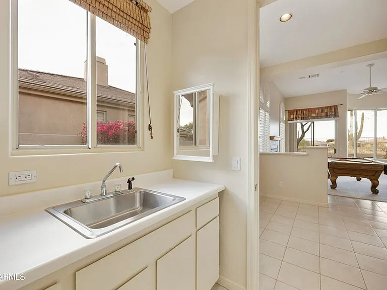 9514 E Cavalry Dr — Photo 20