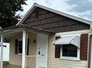 1413 E Caracas Ave, Hershey, PA 17033