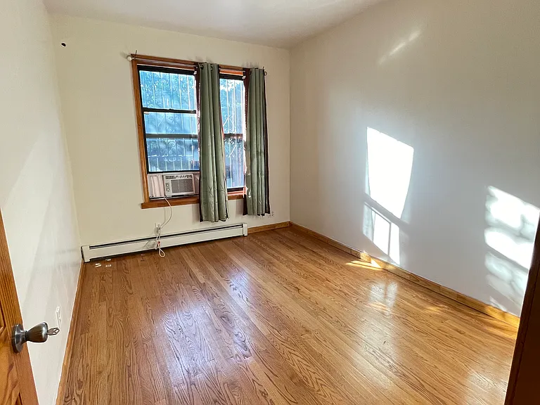 4619 6th Ave #2F — Photo 3