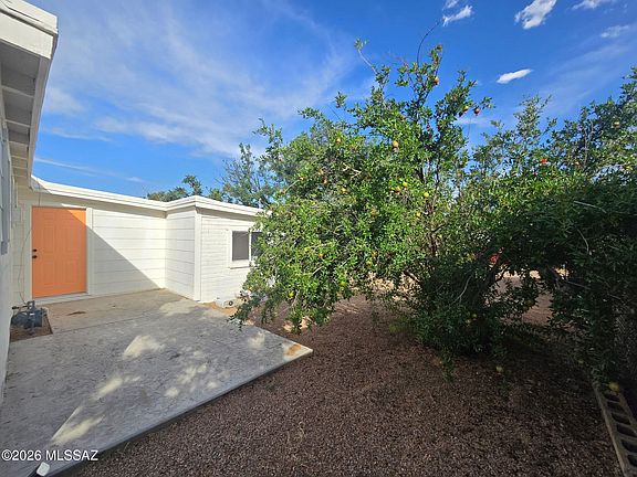 5th image of 118 E Pinal St
