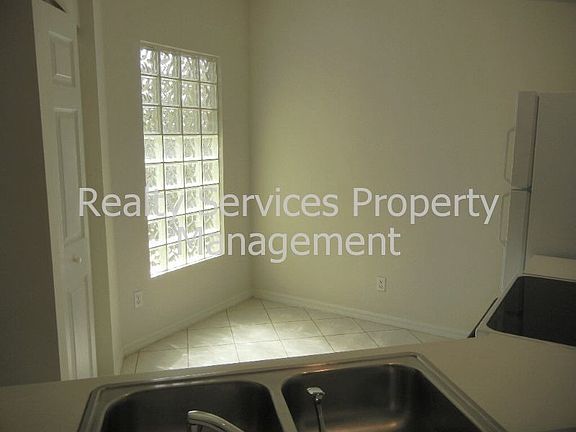 3rd image of 12065 Summergate Cir APT 104