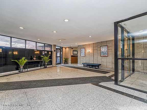 4th image of 145 Lincoln Ave APT 7W
