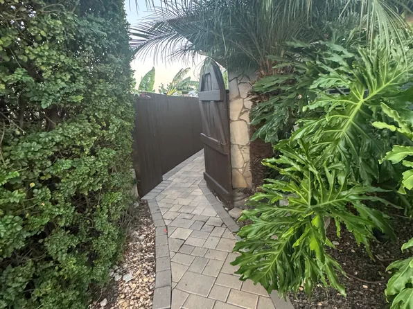 774 N Verna Ave, Thousand Oaks, CA 91320