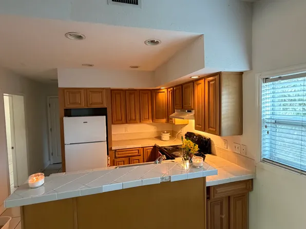 2121 Lakeview Dr #27, Sebring, FL 33870
