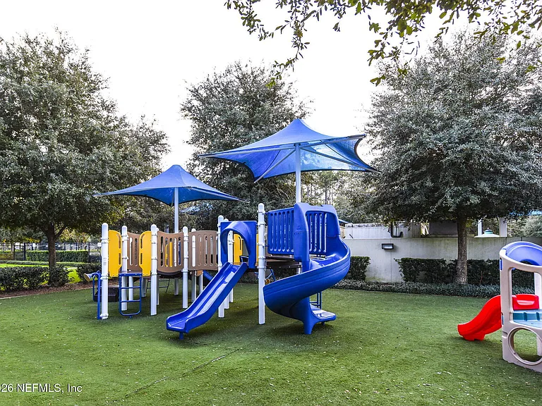 81 Vestavia Ct — Photo 48