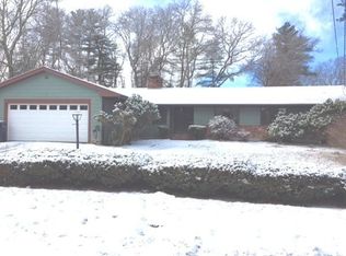 72 Atkinson Dr, Bridgewater, MA 02324