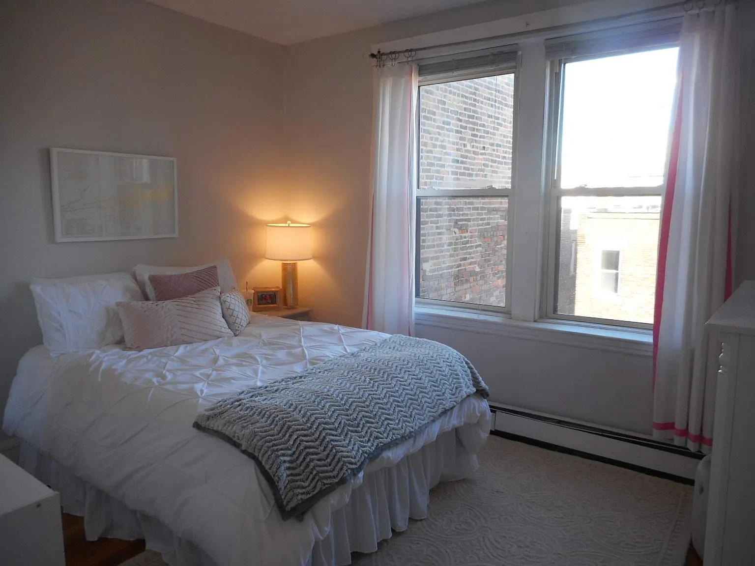 2 bed, 1200 sqft, $3,950 — Photo 2