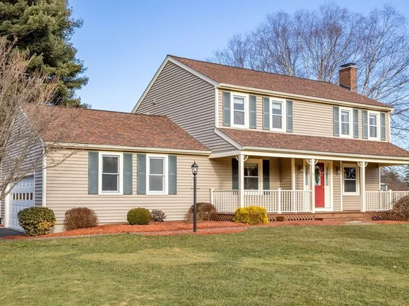 18 Meadow Dr, Littleton, MA 01460