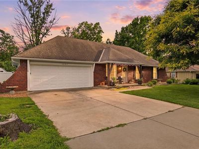 1203 Charles St, Harrisonville, MO, 64701