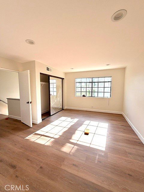 1st image of 2931 Plaza Del Amo Unit 81