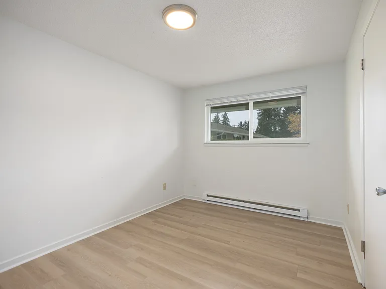 Timberwood Apartments — Photo 29