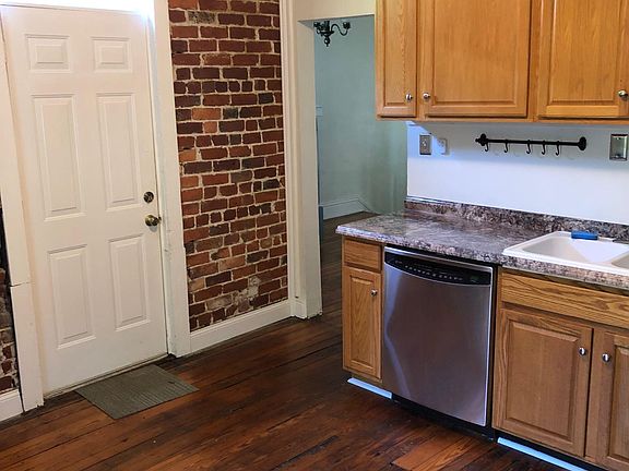 3rd image of 3319 E Marshall St APT 2