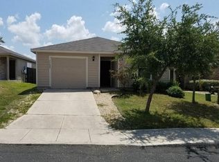 11422 Country Cyn, San Antonio, TX 78252