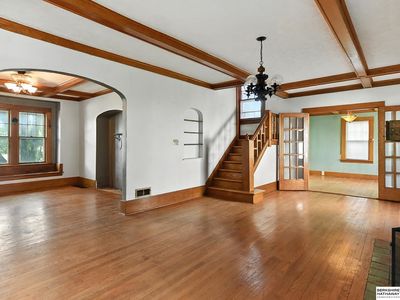 3340 Center St, Omaha, NE, 68105