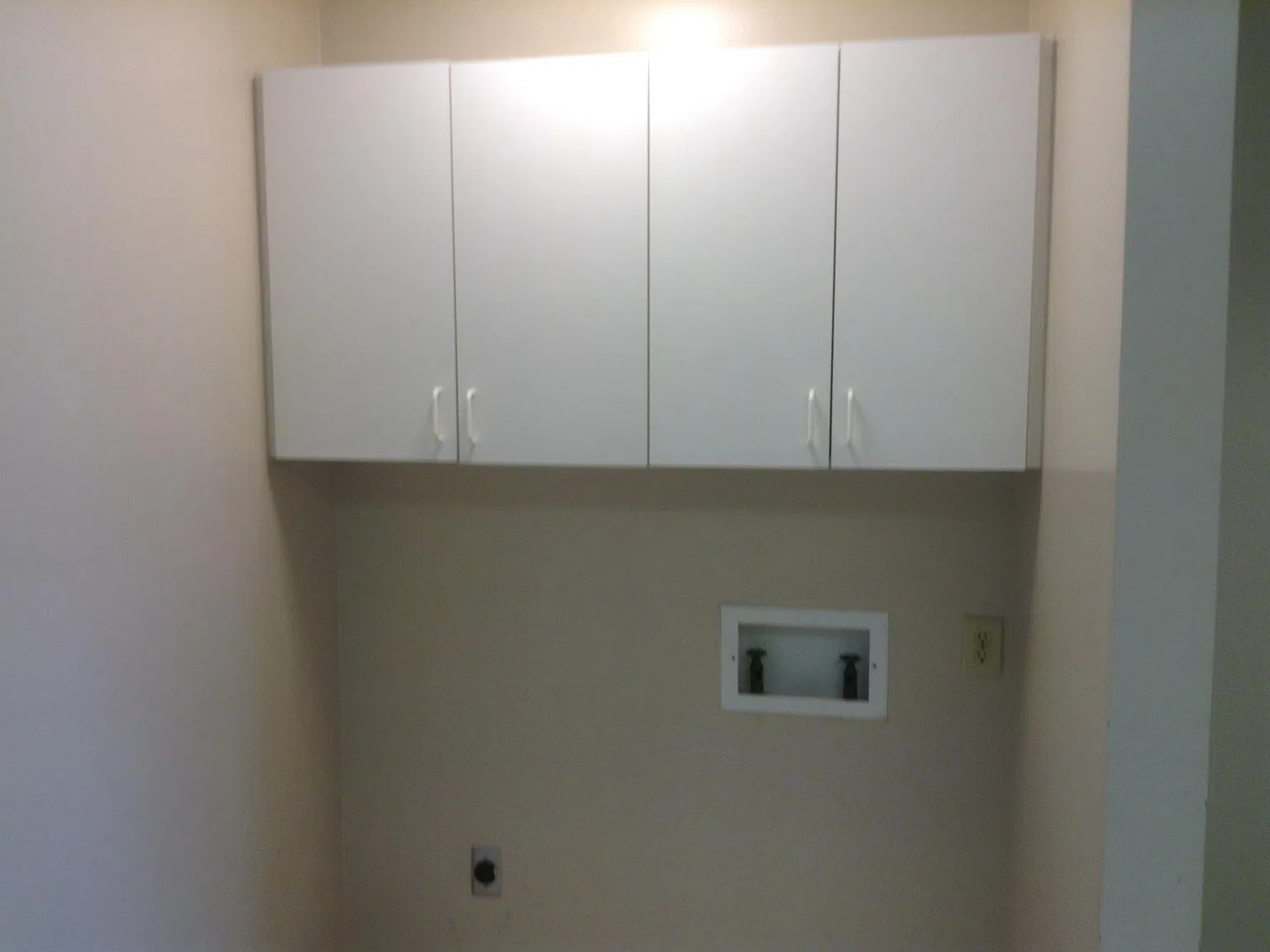 2 bed, 1972 sqft, $1,200 — Photo 3