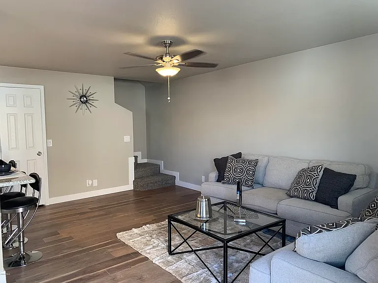 4710 E Portland St — Photo 11