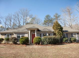 228 Crawshaw Rd, Dahlonega, GA 30533