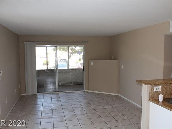 4th image of 5710 E Tropicana Ave Unit 1077