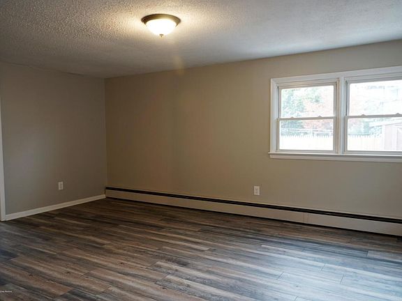 2nd image of 125 Beacon Blvd