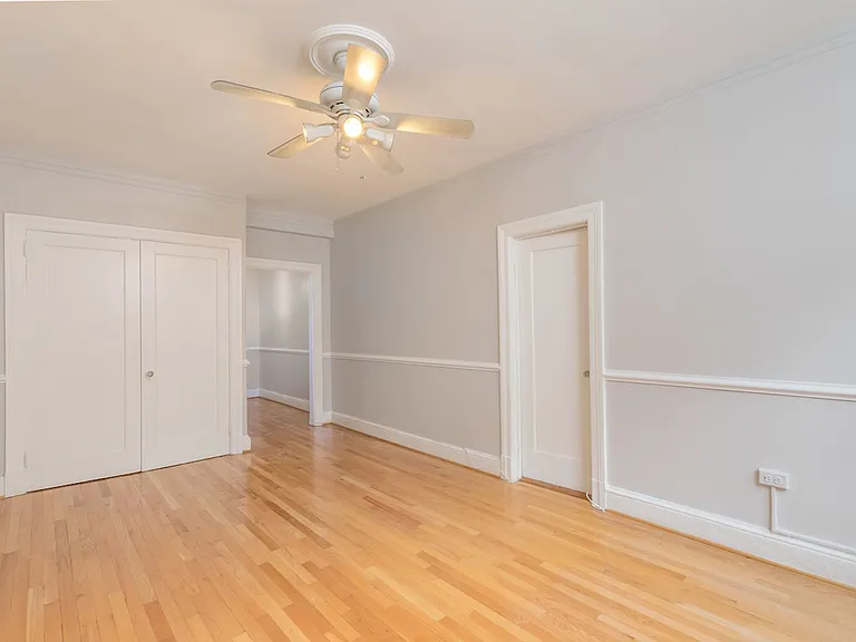 1101 L St NW #208 — Photo 8