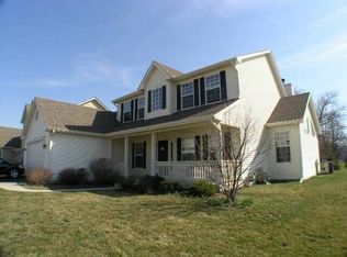 1702 Hoover Trl, McHenry, IL 60051