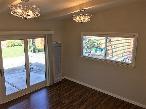 Bonus room with it's own entrance