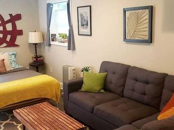 Does not come furnished