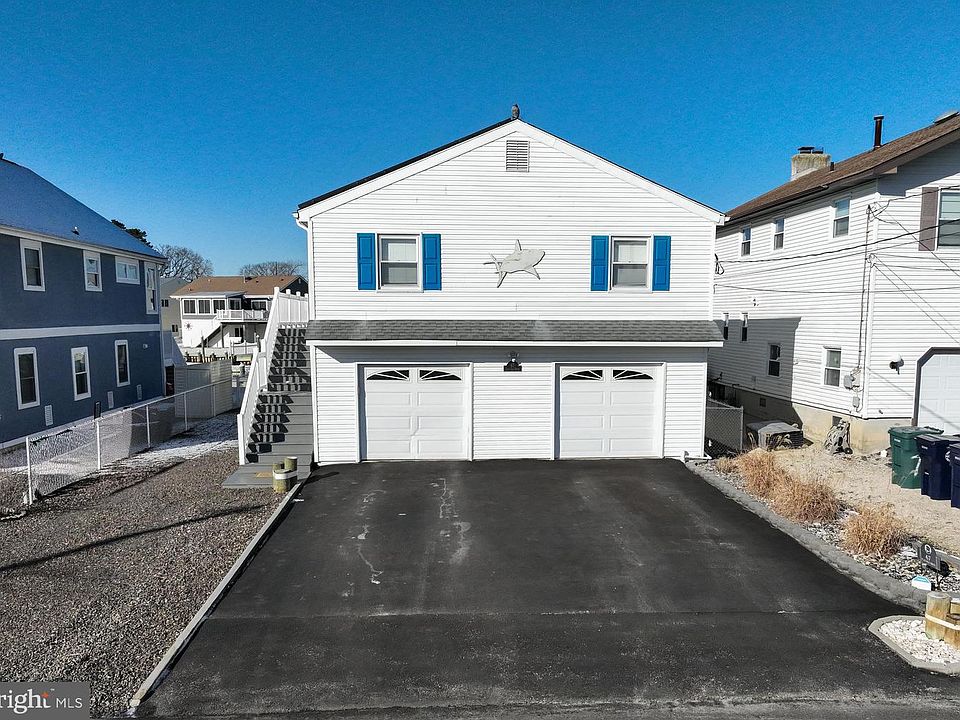 1st image of 67 Flax Isle Dr