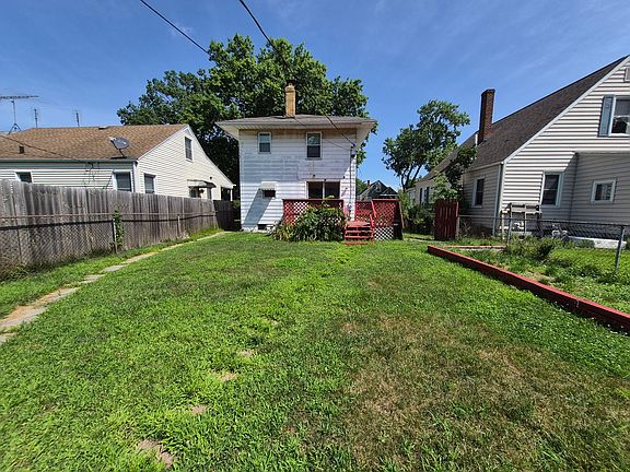 2nd image of 2806 Hartzer St
