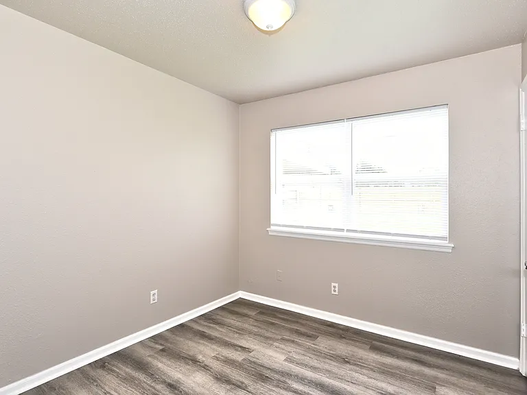 1645 S 128th East Ave — Photo 6