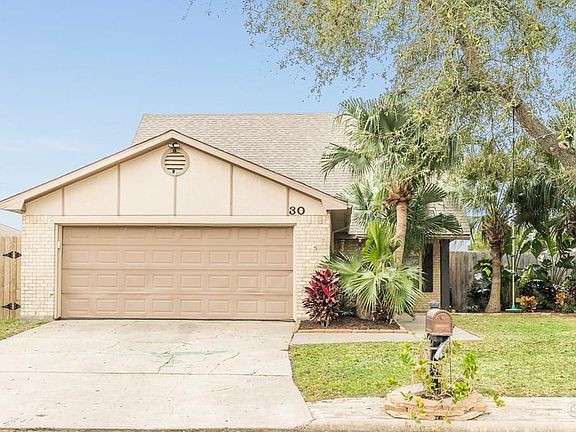 2nd image of 30 Back Bay Cir
