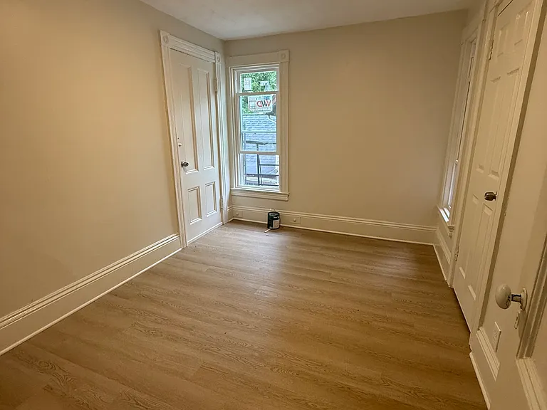 432 Hayward Ave #UP — Photo 3