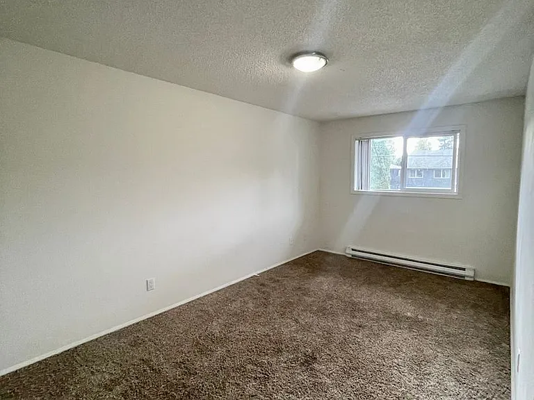 Park Place East — Photo 31