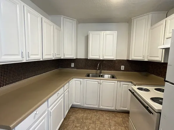 3791 Daisy St, 3791 Daisy St #3791D-01, Las Vegas, NV 89119