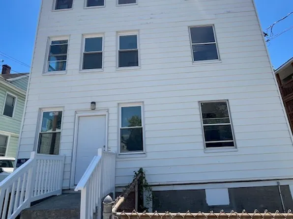 11 5th St Floor 1, Ansonia, CT 06401