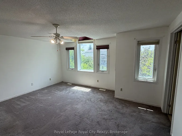 206 Rickson Ave — Photo 14