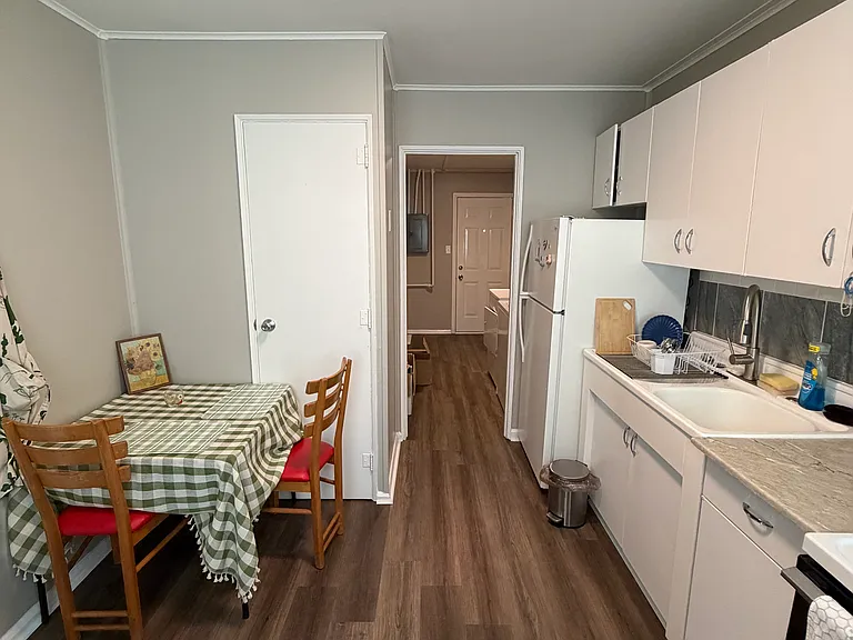 1110 E Michigan Ave #1 — Photo 7