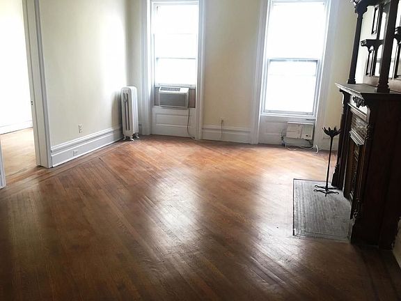 4th image of 69 8th Ave #3F